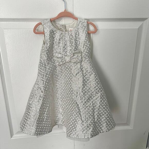 Gymboree Silver and White Fancy Elegant Formal Toddler Girl Dress - 12-18 months - Picture 1 of 7